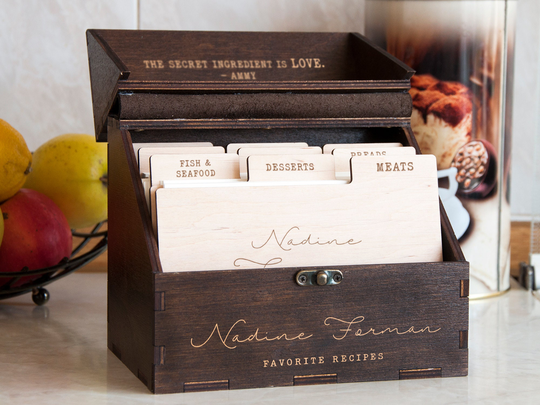 Personalized Recipe Box, Wood Box With Dividers & Cards, Custom Card 4x6, Heirloom, Cook Gift, Handmade Recipes Storage