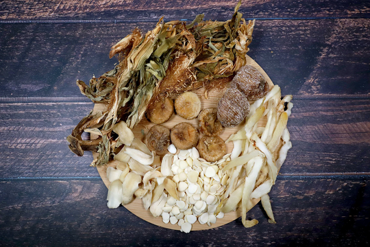 Herbal Lung Cleansing Soup Mix Base 霸王花無花果湯料包 Made Easy 3-4 Servings 6.35Oz