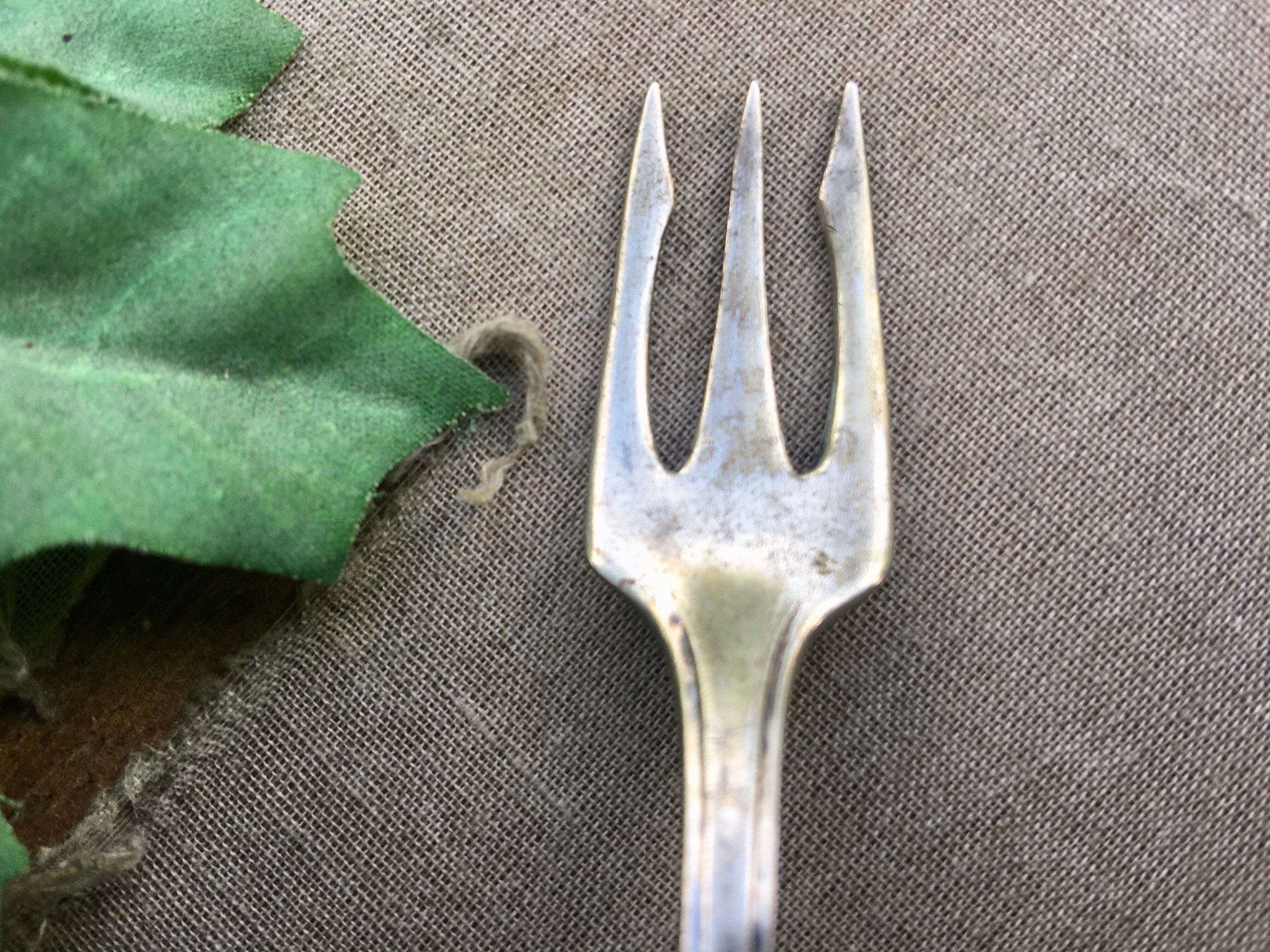 Imperial Silver Cocktail Forks, Five Plate Fork, Antique Silverplate Oyster Forks