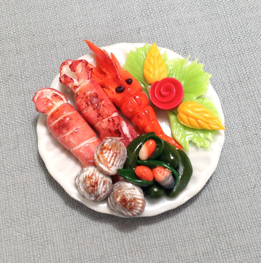 Miniature Dollhouse Grilled Seafood Lobster Mussel Squids Clay Polymer Food Supply Salad Cute Small Dish Plate Ceramic Jewelry Supplies 1/12