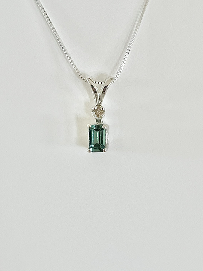 Green Tourmaline Necklace, Green Pendant, Jewelry, Stone & Diamond Necklace