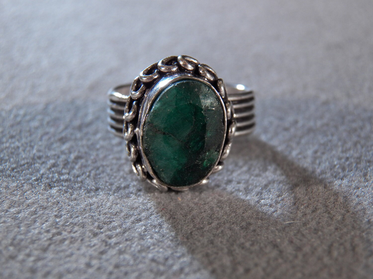 Vintage Sterling Silver Oval Opaque Emerald Fancy Art Deco Style Eternity Band Rog 10