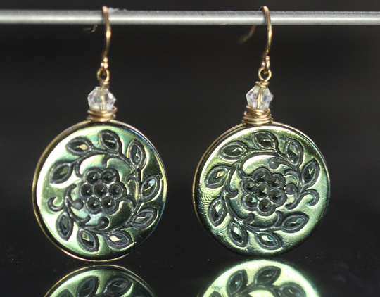 Glass Green Cabochon Earrings Vintage Art Nouveau Intaglio Leaves Leaf