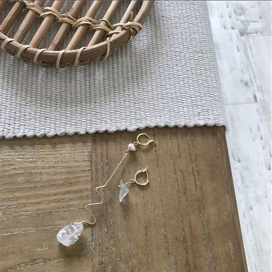 Asymmetric Clear Crystal Dangle Earrings | Raw Earrings| Quartz Healing Energy Chakra