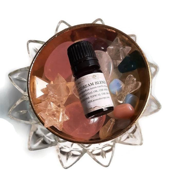 Daydream Essential Oil Blend. Citrus Fruits, Vanilla & Orange Blossom. 5 Ml
