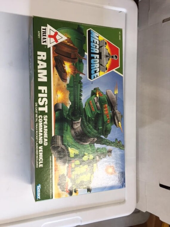 Kenner Mega Force Ram Fist Tank Playset Nos Case Fresh Sealed