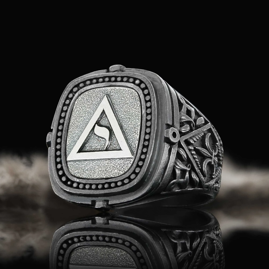 Yod Masonic Ring, Custom Mason Lodge Of Perfection Signet Handmade Ring For Men, 14Th Degree