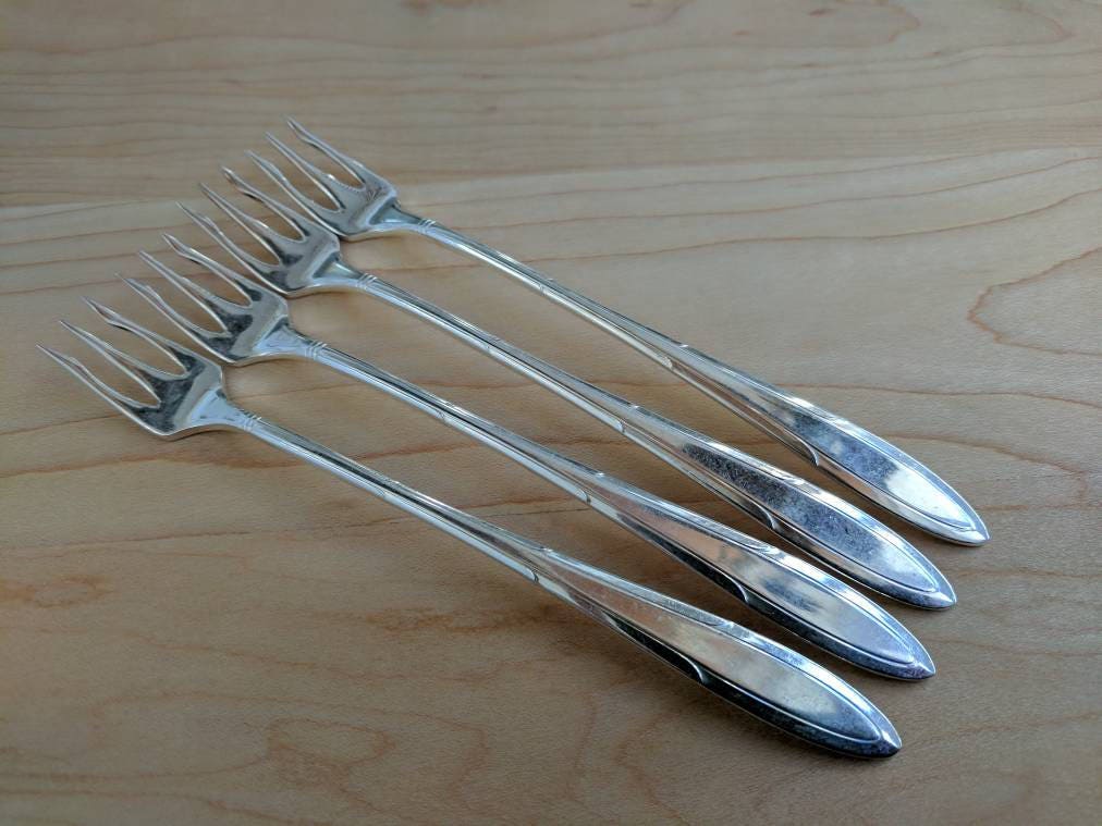 Antique Oneida Nobility 1937 Reverie Cocktail/Seafood Fork 6, Set Of 8