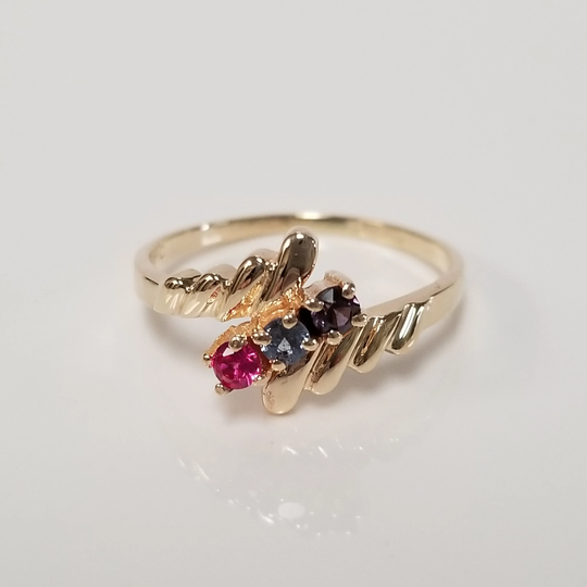 Size 7 Estate 10K Yellow Gold Natural Rainbow .15Ct Multi Color Gems Mother's Ruby Aquamarine Amethyst Ring Gs1586-01