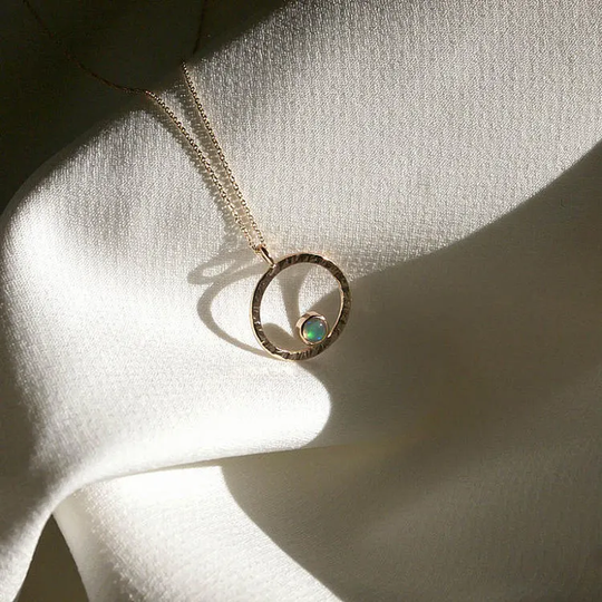 Kyra. Opal. 18K Yellow Gold