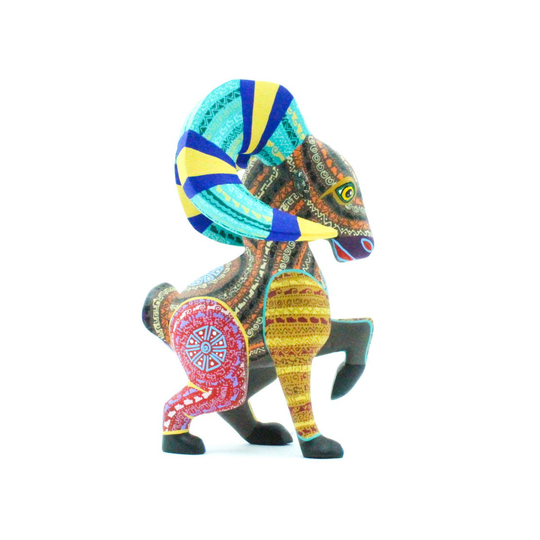 Alebrije Ram Oaxacan Wood Carvings, Mexican Folk Art, Alebrijes & Animals Carving By Saulo Mandarin, For Gifts