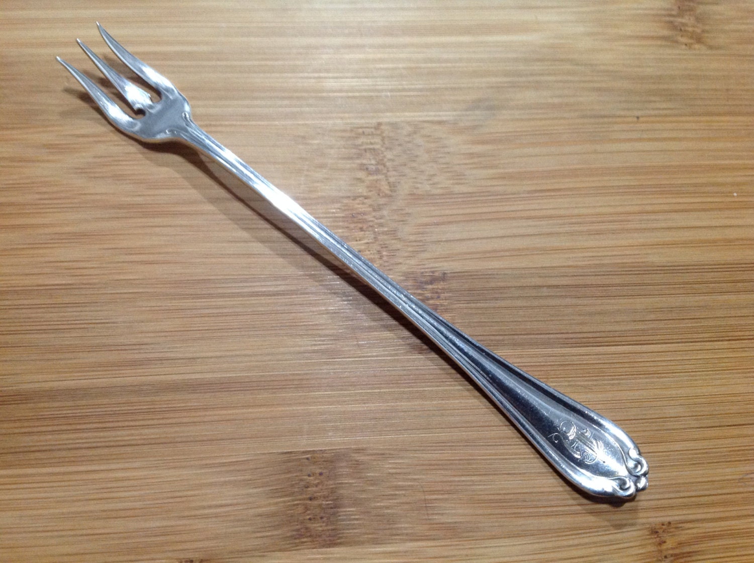 Antique Community 1911 Classic Seafood/Cocktail Fork 6 3/8 By G Allen, Mono J