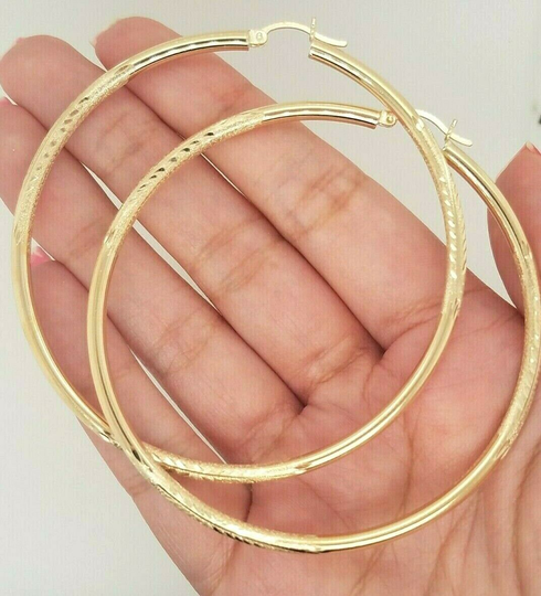 14K Yellow Gold 3mm Round Hollow Hoop Earrings Diamond Cut Snap Closure Thick Lightweight Large Classic Hoops 2.7 Inches 6 Grams