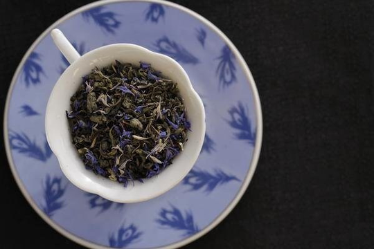 Sorcerer's Blend | D&d-Inspired Black & Green Tea With Jasmine Smoky Blue Cornflower