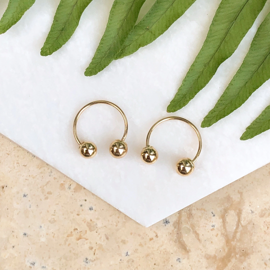 14Kt Yellow Gold Earrings Shiny Ball Beaded Screw On Half Hoop New Pair Small