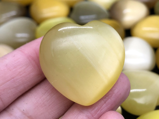 5Pc Hand Carved Yellow Cat's Eye Heart,quartz Crystal,crystal Heart,reiki Healing