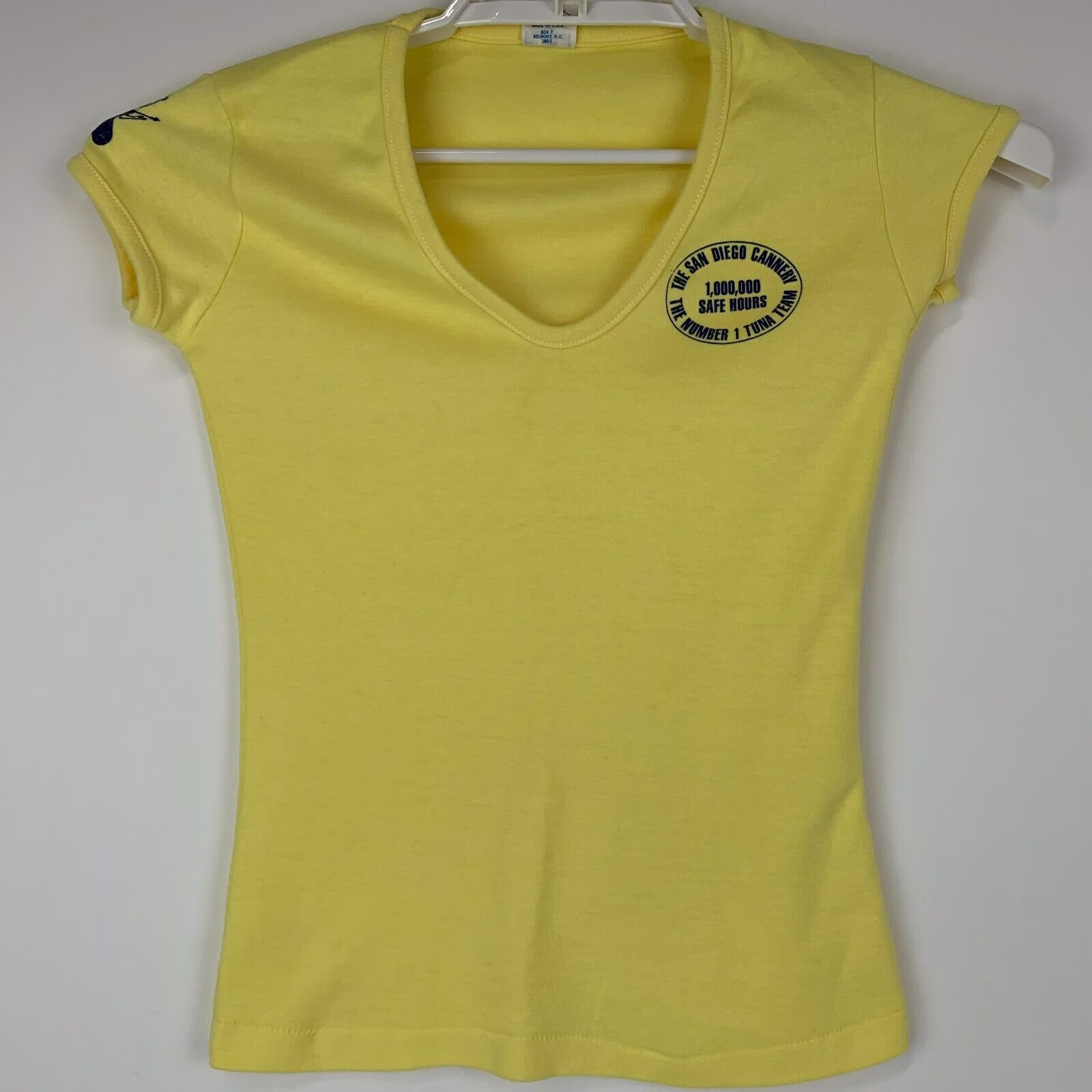 Vintage 1970S 80S Chicken Of The Sea Womens X-Small T Shirt Tuna Fish Employee