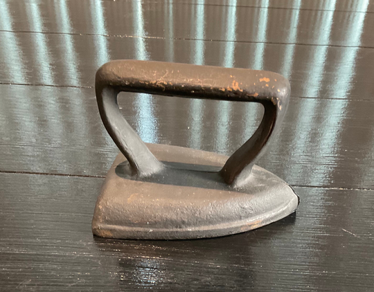 Antique Heavy Cast Iron.clothes Flat Iron Press.doorstop