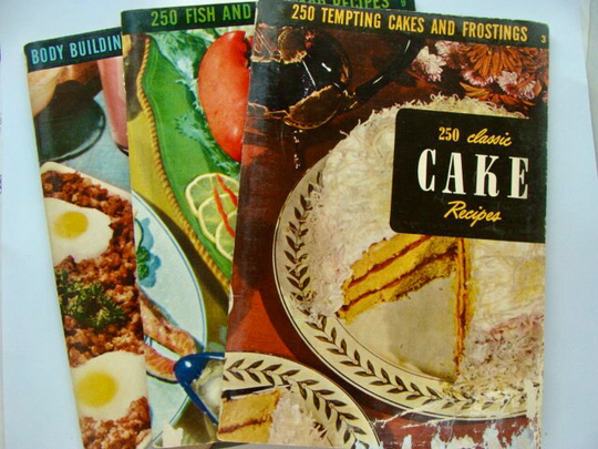 Wonderful Vintage Retro Cake Cupcakes & Deserts Body Building Fish Dishes Recipes Booklets