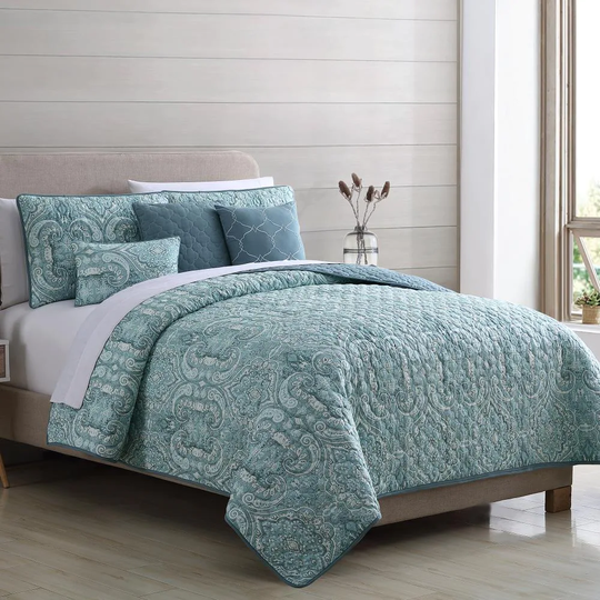 Amrapur Overseas Reversible quilt set Multi Reversible King Quilt (Blend with Polyester Fill) | 3QLT6STG-BLI-KG