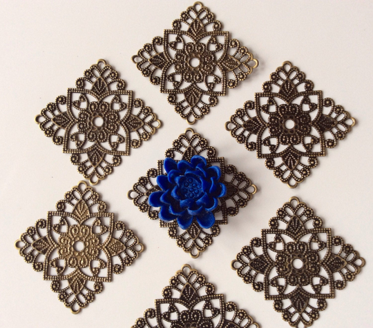 12 Pcs 31mm Filigree Pendants, Antique Bronze, Brass Links, Vintage Filigree, Charm, Connector, Brass Base Setting, Great For Cabochon Flower