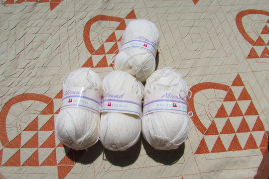 Lot Of Vintage Yarn Off White Allround Wool Blend 100 Gram Skeins New Old Stock Unused 4 Package Free Shipping Usa