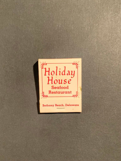 Vintage Matchbook, Holiday House, Restaurant, Seafood, Smorgasbord, Bethany Beach, Delaware, with 20 Match Sticks, Free Ship in Usa