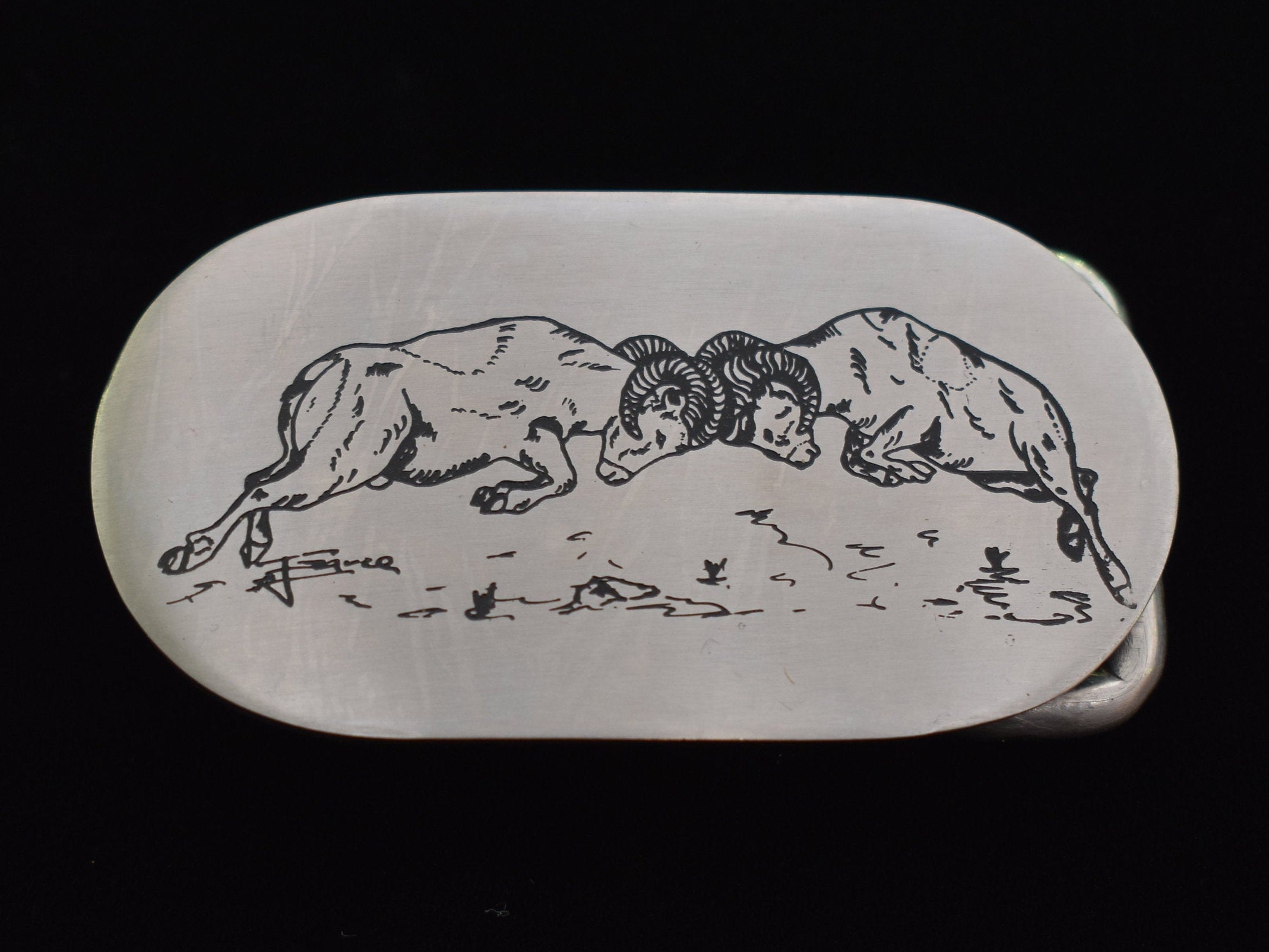 Small Dall Sheep Rams Brushed Nickel Etched Vintage Belt Buckle -Mains Favre