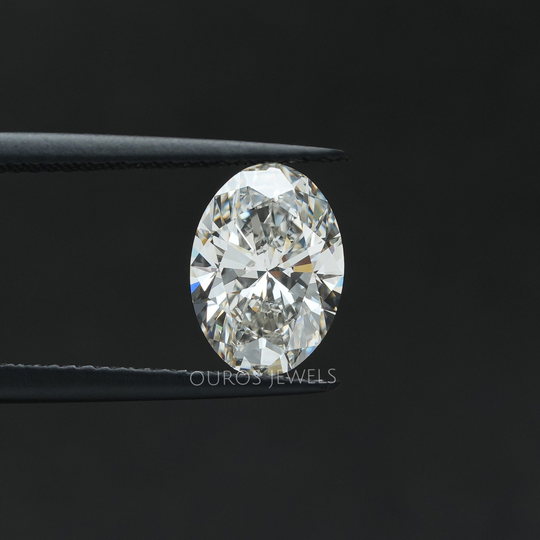 2.50 Ct Igi Certified Oval Lab Grown Diamond/Loose 18K White Gold Halo Engagement Ring Cvd