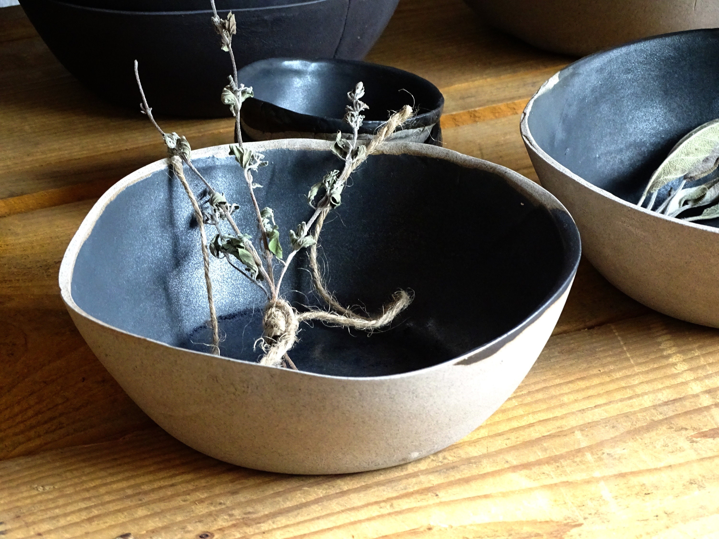 Black Stoneware Soup Bowl Rustic Pottery Salad Dinner Ceramic Pasta Noodle Dish Breakfast Cereal Minimalist Dinnerware