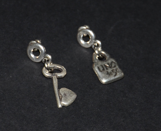 Thick Silver Plated Zamak Key & Lock Drop Earrings, Vintage Style With Simple Design, Heart Pierced Uno De 50 Earrings