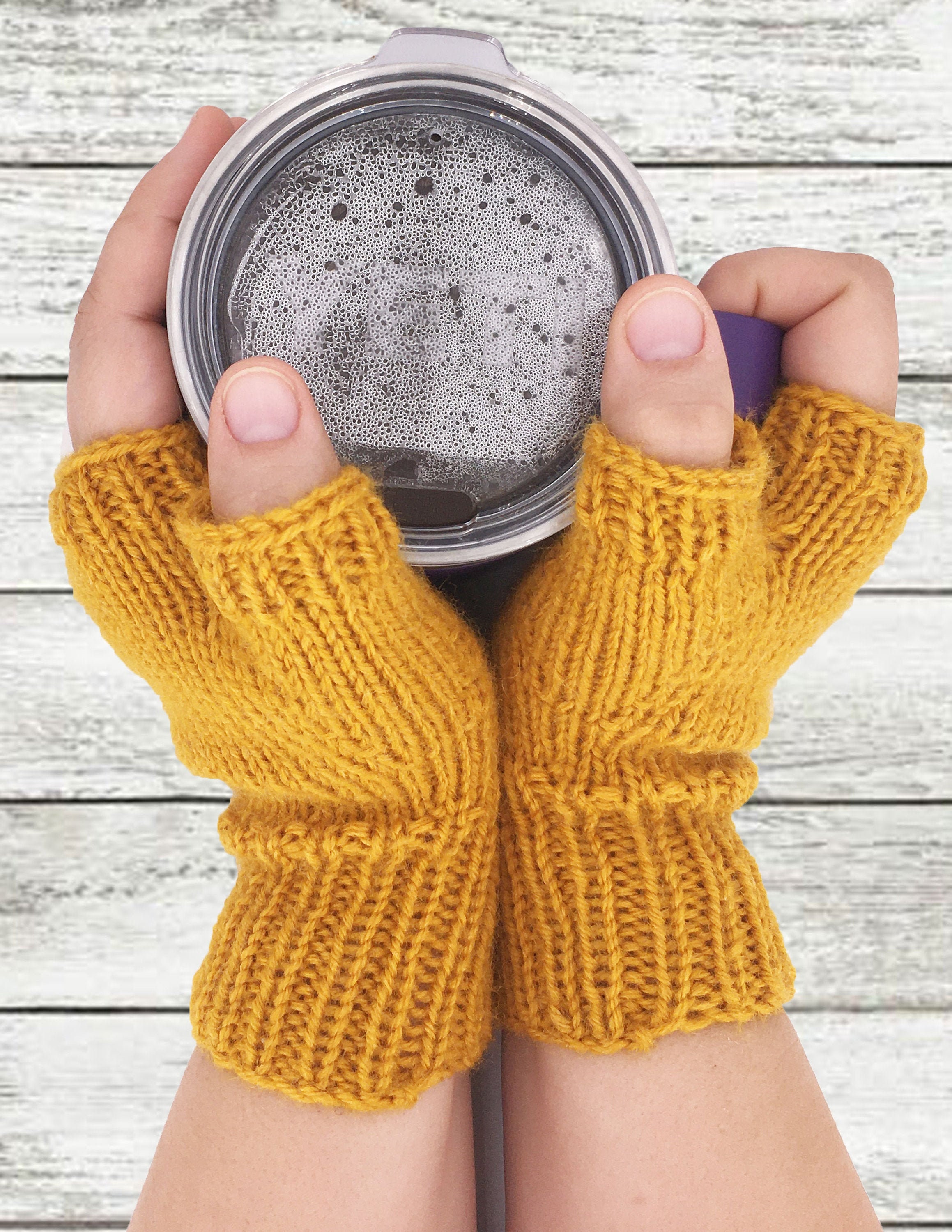 Gold Wool Blend Fingerless Texting Gloves in Woman Small
