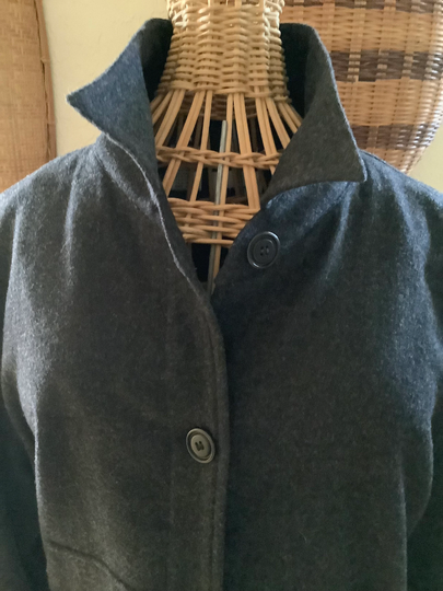 Dkny Classic~ Wool Blend~ Grey~Boxy Jacket ~Side Pockets ~Size 8 ~Vintage