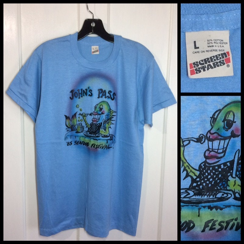 1980S Johns Pass 1985 Seafood Festival Cartoon Fish Beer Souvenir T-Shirt Size Large 19x27 Airbrush Screen Stars Florida Beach Surfer Foodie