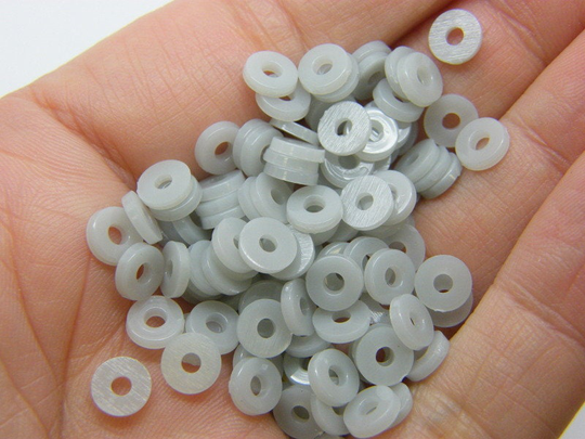 500 Grey Beads 6mm Plastic Ab