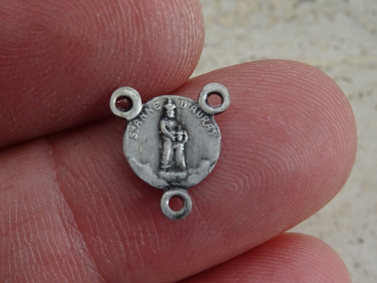 Religious Antique French Catholic Silvered Rosary Center Medal Connector Of Holy Virgin Mary Saint Anne D'auray. | A 16