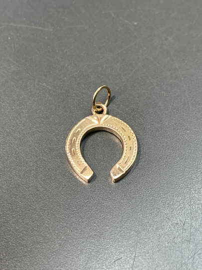 Vintage 14K Gold Horse Shoe Charm