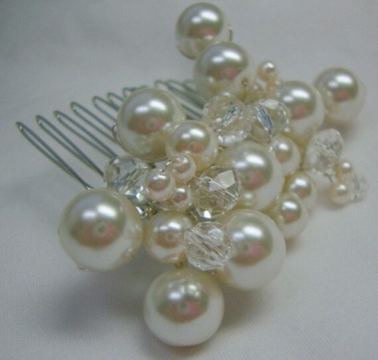 Wedding Comb With Pearls & Crystals