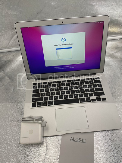 A1466 APPLE MACBOOK AIR 2015 4GB RAM 128GB SSD VERSION A1466