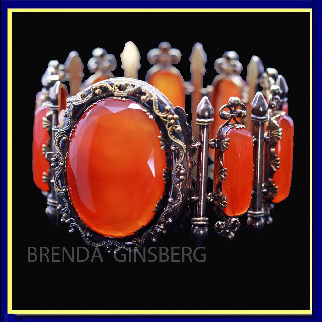 Antique Georgian Bracelet Bangle 18K Gold Carnelian French Charles X | 6950