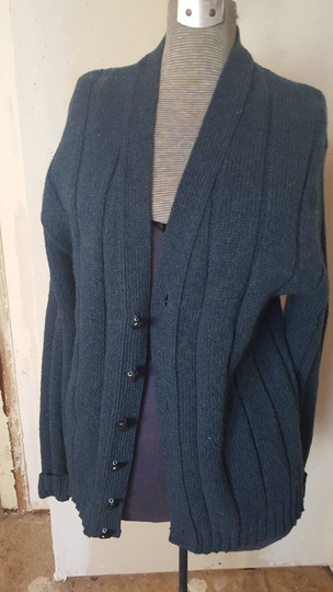Vintage 1980S Era Men's Wool Blend Cardigan. Tweedy Blue With Cuffed Sleeves & Button Front. Size M/Medium. Free Shipping