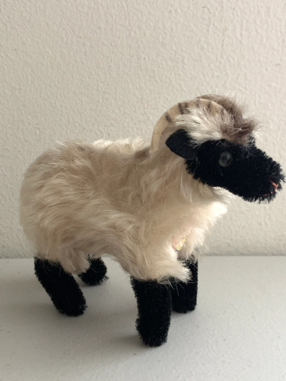 Vintage Steiff Ram "Snucki" With Tag/4.5" 1312