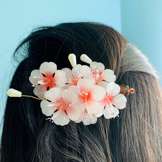 Shrink Dink White Pink Flowers Hairclip Hairpiece, Handmade Hairpiece