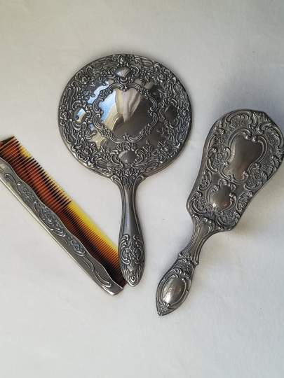 Art Nouveau 3-Piece Silver Tone Vanity Set, Round Mirror, Brush, Comb, Embossed W/Ornate Scrolls, Heavy Metal, Victorian Boudoir Decor, Chic