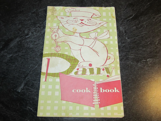 Vintage 1960 Edition National Dairy Council Chicago 6 - Cookbook Printed in Usa