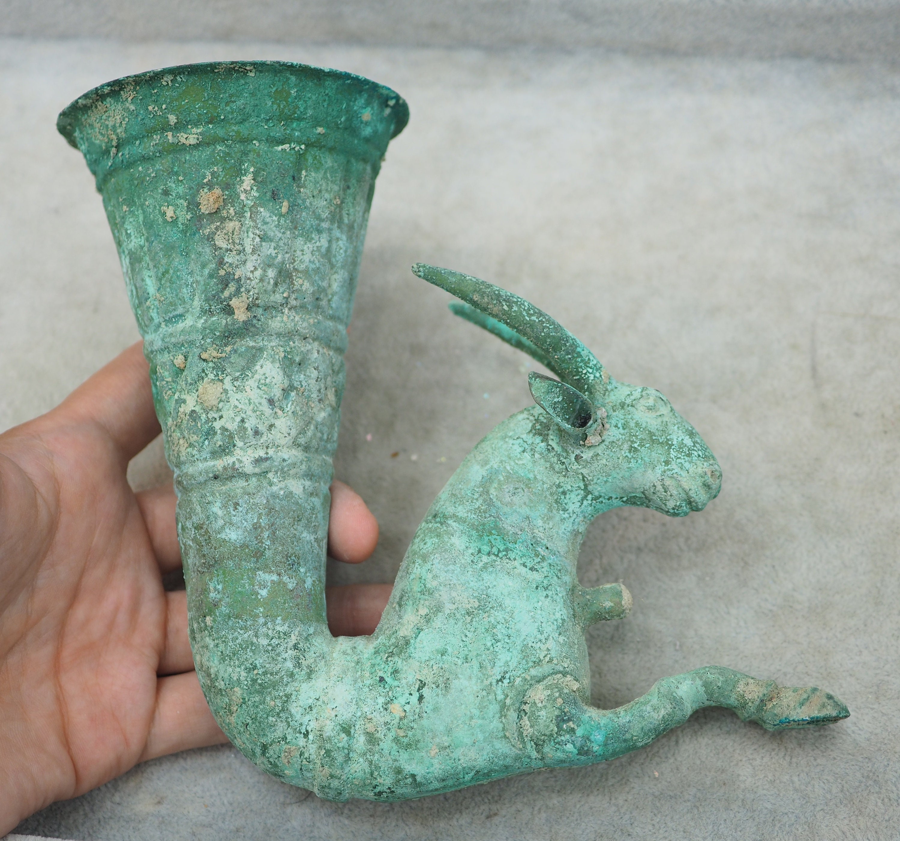 Ancient Horn Bronze Ram Head Ryton Meso Culture Statue Vessel Vase