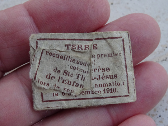 Rare Religious Antique Catholic Shrine Relic Reliquary With Earth Of The Exhumation in 1910 Saint Therese Lisieux. | H 12