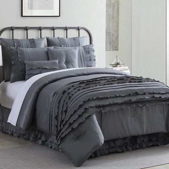 Amrapur Overseas Anastacia comforter set Multi Reversible Queen Comforter (Blend with Polyester Fill) | 38EMBCFB-APL-QN