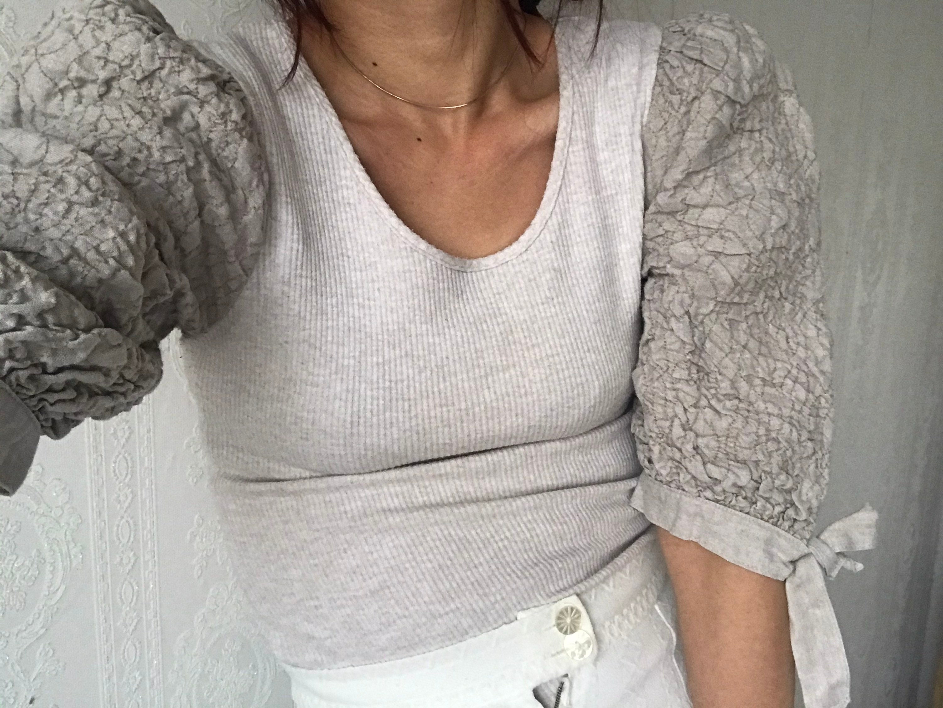 Vintage Ecru Cotton Blend Puffed Half Sleeve T-Shirt/ Top/ Blouse/ S - M