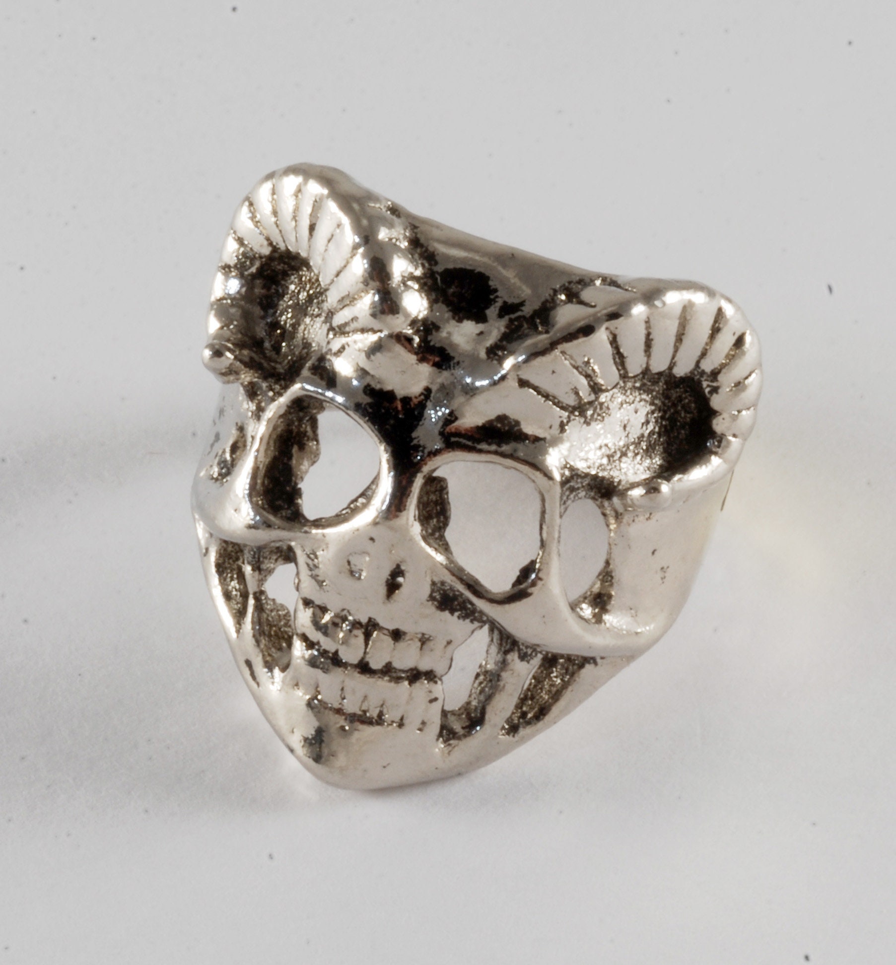 Vintage 1980's' Skull Ring With Ram Head On Silver Band Taiwan Roc 1980's New Old Stock